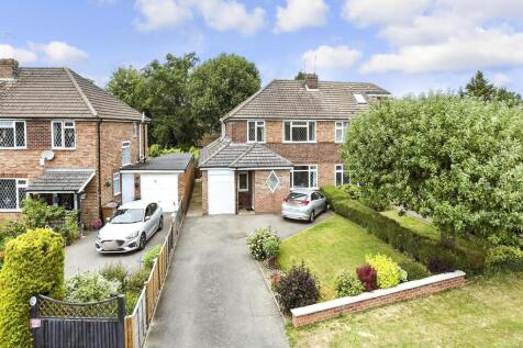 4 bedroom semi-detached house for sale