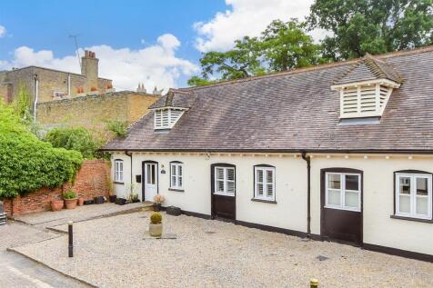 2 bedroom barn conversion for sale