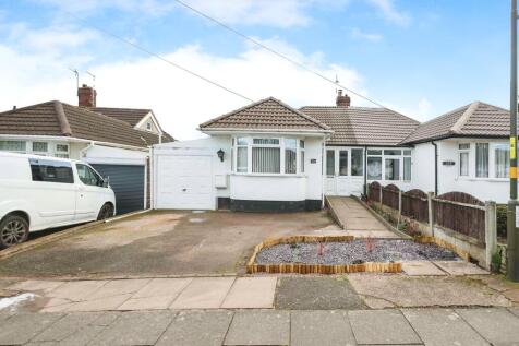 2 bedroom semi-detached bungalow for sale