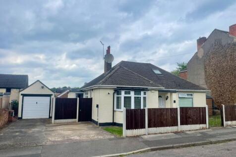 4 bedroom detached bungalow for sale