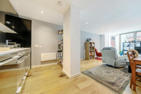 Skypark Road, Bristol BS3 3 bed apartment for sale