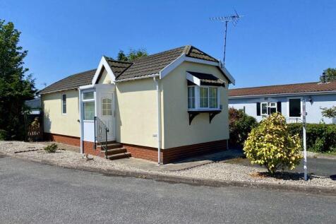 1 bedroom park home for sale