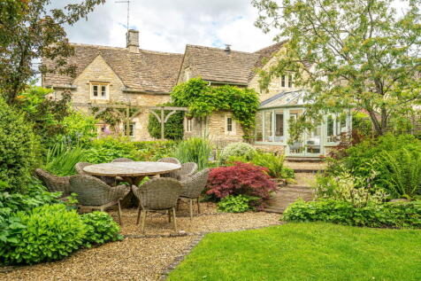Brook End, near Luckington 4 bed cottage for sale