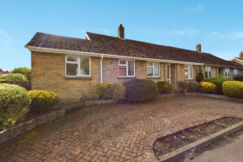 2 bedroom semi-detached bungalow for sale