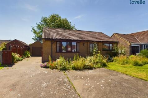 The Ridings, Market Rasen, LN8 2 bed detached bungalow for sale