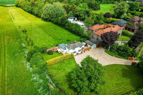 Lissington Road, Wickenby, LN3 3 bed detached house for sale