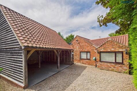 4 bedroom detached bungalow for sale