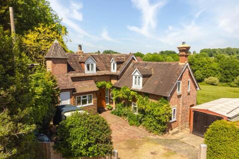 Lewes Road, Haywards Heath RH17 4 bed detached house for sale