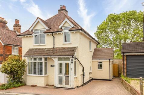 North Lane, East Grinstead RH19 3 bed detached house for sale