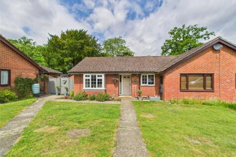 2 bedroom bungalow for sale