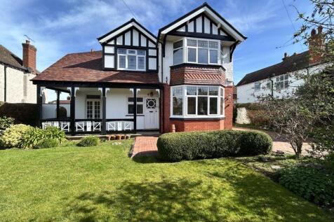 Kenelm Road, Rhos on Sea 4 bed detached house for sale