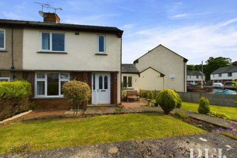 2 bedroom semi-detached house for sale