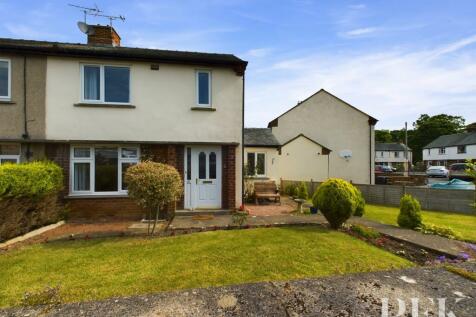 2 bedroom semi-detached house for sale