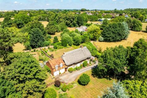 The Green, Dinton, Aylesbury... 4 bed detached house for sale