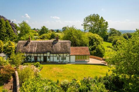 Keinches Lane, Whitchurch, Aylesbury... 3 bed detached house for sale