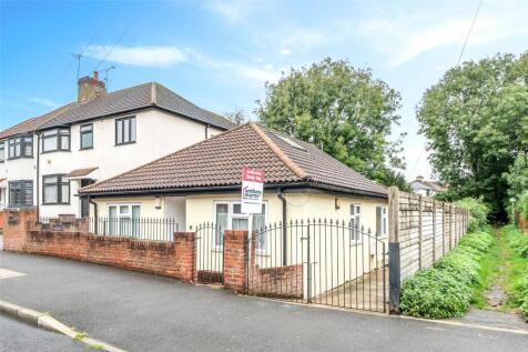 Old Road, Crayford, Kent, DA1 4 bed bungalow for sale