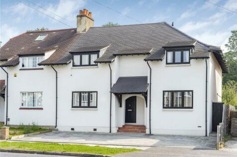 4 bedroom semi-detached house for sale