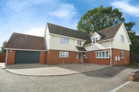 5 bedroom detached house for sale