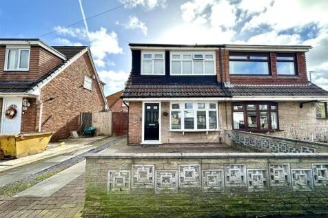 3 bedroom semi-detached house for sale