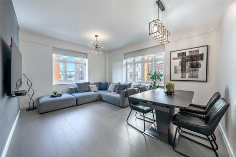 Grove Hall Court, Hall Road, St... 3 bed apartment for sale