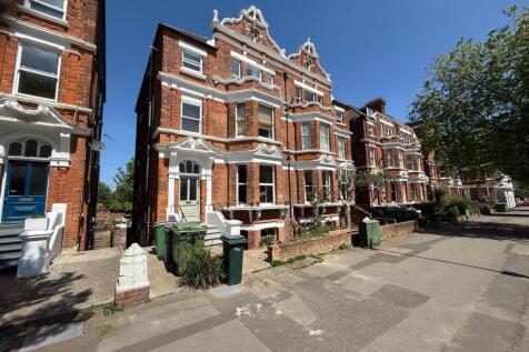 Bouverie Road West, Folkestone 1 bed flat for sale