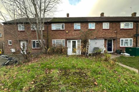 Hornbeam Road, Hayes, Greater London... 3 bed terraced house for sale