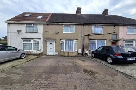 Halsway, Hayes, Greater London, UB3 3 bed terraced house for sale
