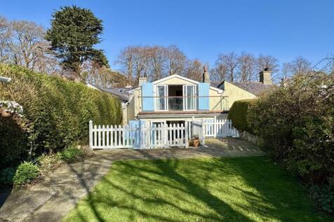 Wexham Street, Beaumaris 3 bed terraced house for sale