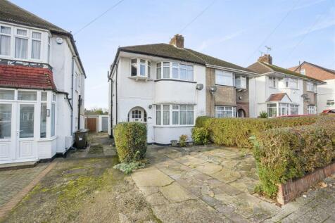 Portland Crescent, Stanmore 3 bed semi