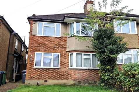 Bryan Avenue, Willesden, London 2 bed flat for sale