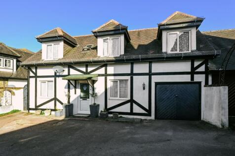 Sandrock Hall, The Ridge, Hastings, TN34 3 bed cottage for sale