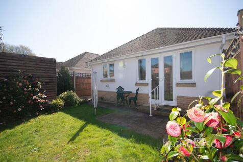 Camellia Gardens, Bournemouth 2 bed detached bungalow for sale