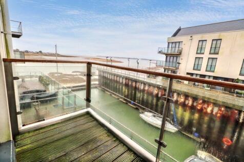Waterside Marina, Brightlingsea, CO7 1 bed flat for sale
