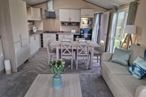 Promenade Way, Brightlingsea, CO7 2 bed lodge for sale