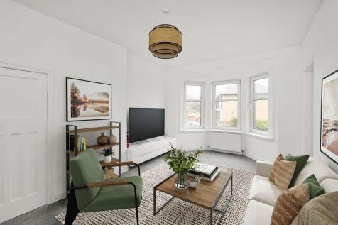 4 bedroom flat for sale