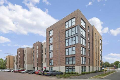 2 bedroom ground floor flat for sale