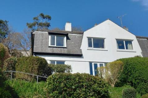Upper Garth Road, Bangor LL57 3 bed semi