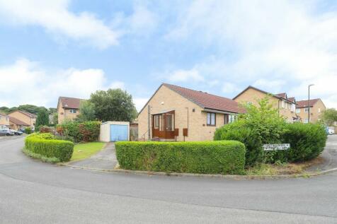 2 bedroom semi-detached bungalow for sale