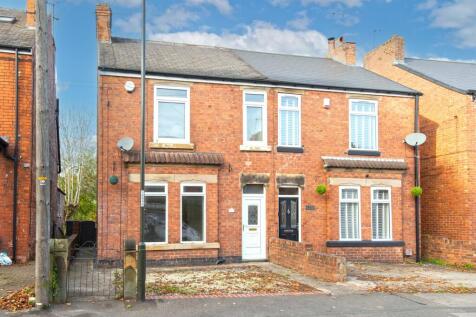 Old Hall Road, Chesterfield S40 3 bed semi