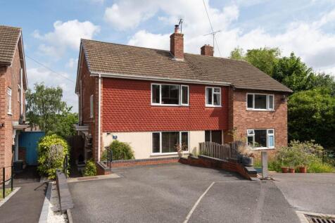 2 bedroom semi-detached house for sale