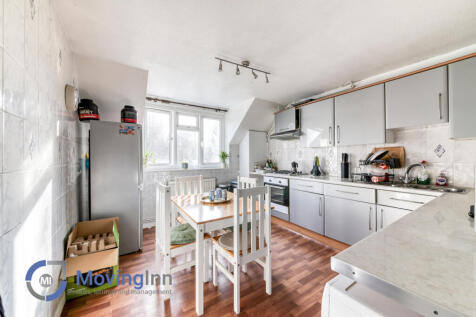 Ingrave Street, Clapham Junction, SW11 2 bed flat for sale