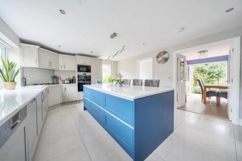 Bull Lane, Eccles ME20 5 bed detached house for sale