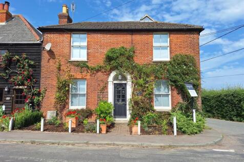 Forstal, Hernhill ME13 3 bed cottage for sale