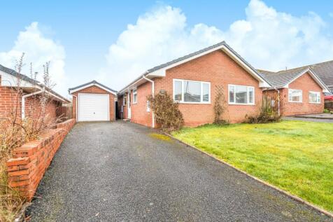 3 bedroom bungalow for sale