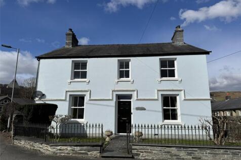 Pennal, Machynlleth, Gwynedd, SY20 4 bed detached house for sale