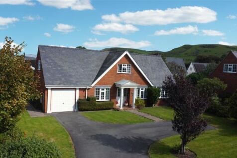 Bryn Y Paderau, Tywyn, Gwynedd, LL36 4 bed detached house for sale