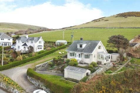 Llwyngwril, Gwynedd, LL37 3 bed bungalow for sale