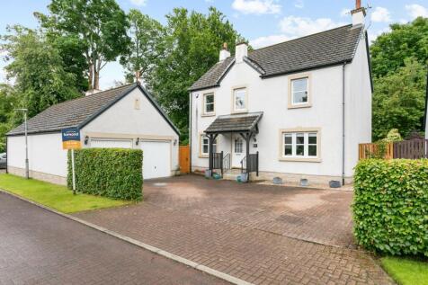 5 bedroom detached villa for sale