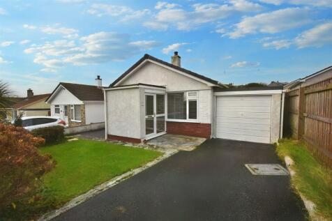 East Park, Redruth 2 bed detached bungalow for sale