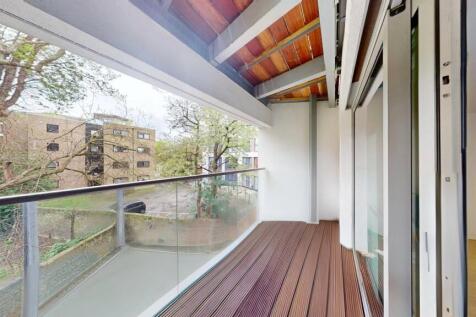 Saffron Central Square, Croydon, CR0 2 bed apartment for sale